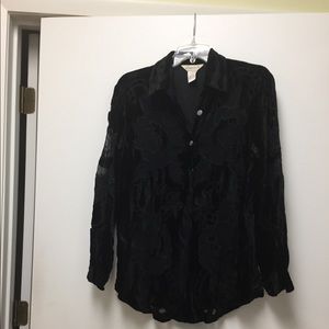 Velour shirt with sheer inserts on sleeves